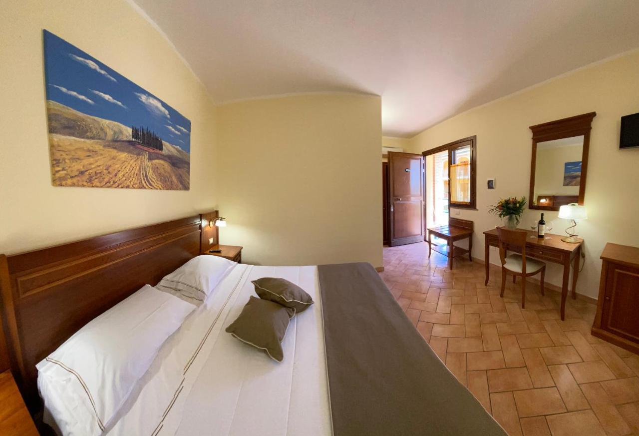 Hotel Ristorante Le Querciolaie Dei Ricci Fonteblanda Buitenkant foto