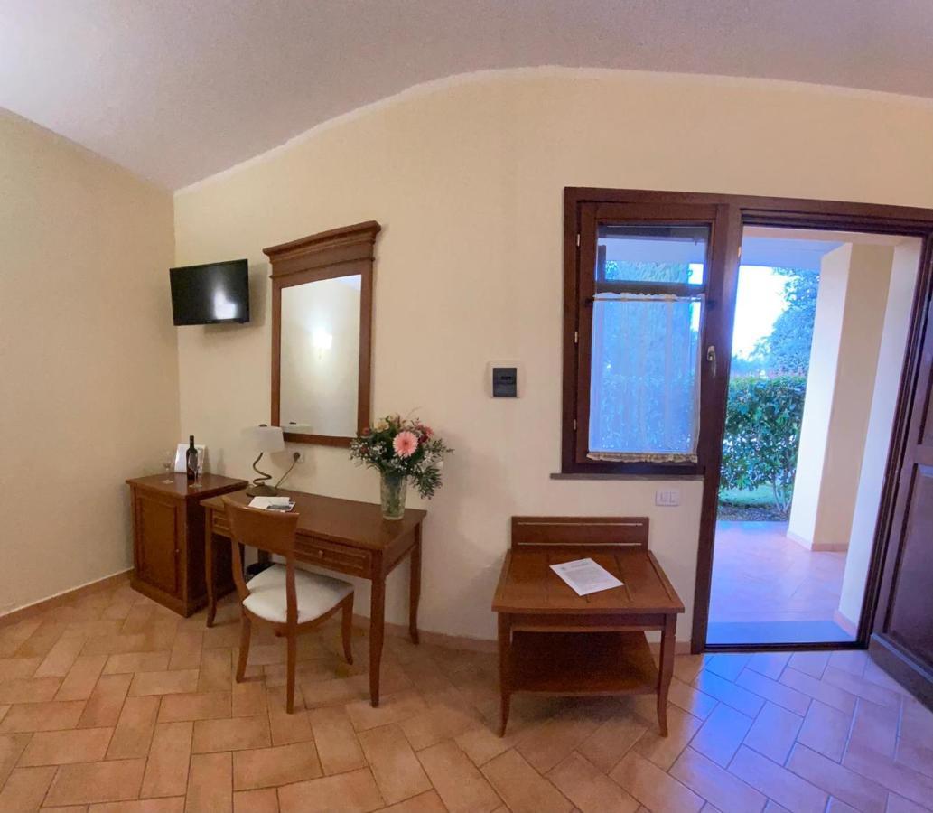 Hotel Ristorante Le Querciolaie Dei Ricci Fonteblanda Buitenkant foto